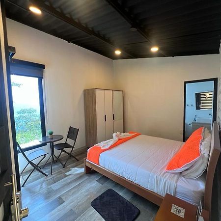 Готель Solaris Glamping Exclusive Tena Екстер'єр фото