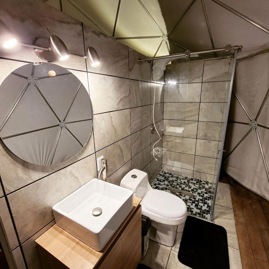 Готель Solaris Glamping Exclusive Tena Екстер'єр фото