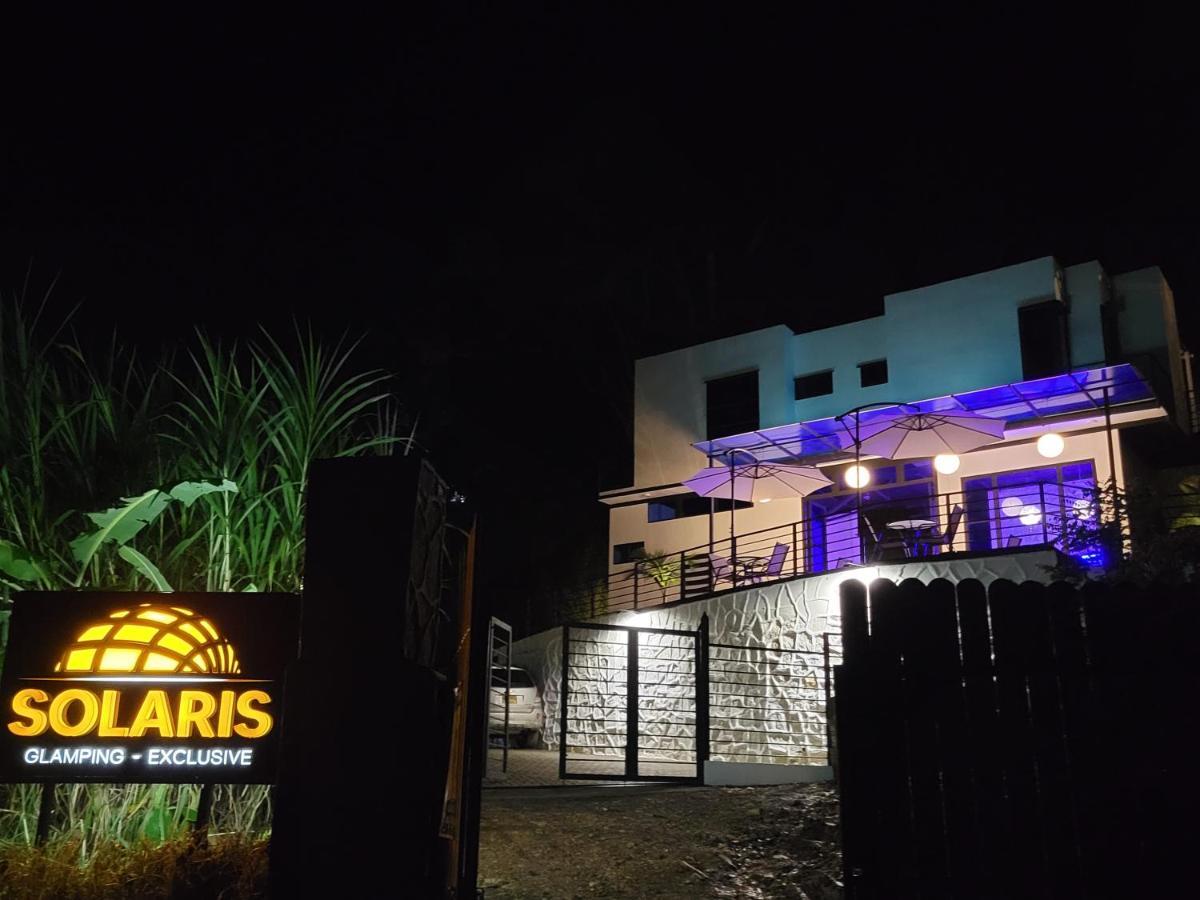 Готель Solaris Glamping Exclusive Tena Екстер'єр фото