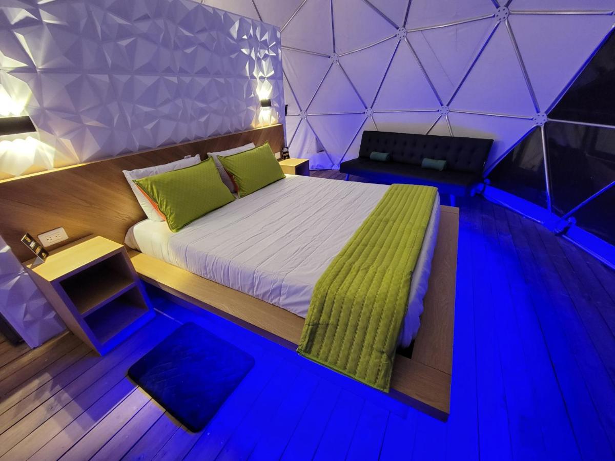 Готель Solaris Glamping Exclusive Tena Екстер'єр фото
