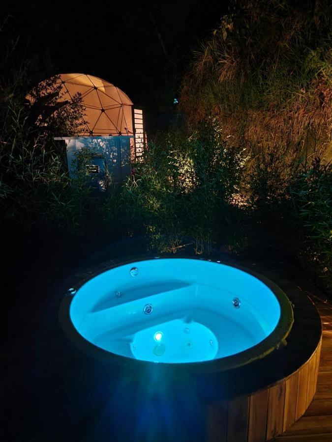 Готель Solaris Glamping Exclusive Tena Екстер'єр фото